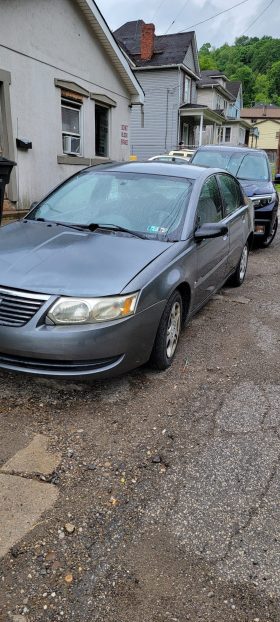 2005 Saturn Ion