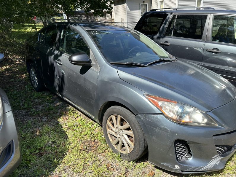 
								2012 Mazda Mazda 3 full									