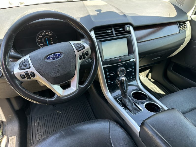 
								2011 Ford Edge full									